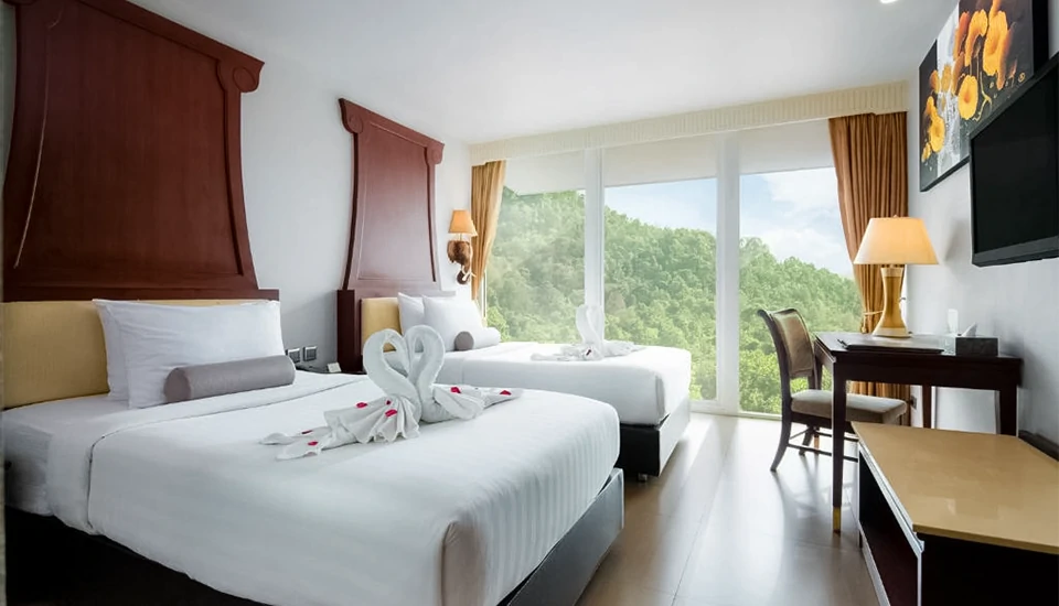 هتل آیارا گرند پاتایا